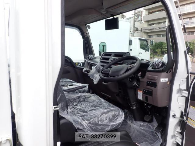 Mitsubishi CANTER 2026-06 8878986-9