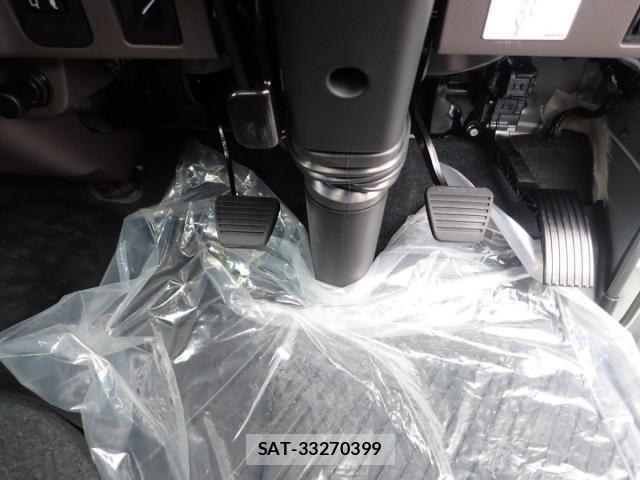 Mitsubishi CANTER 2026-06 8878986-16