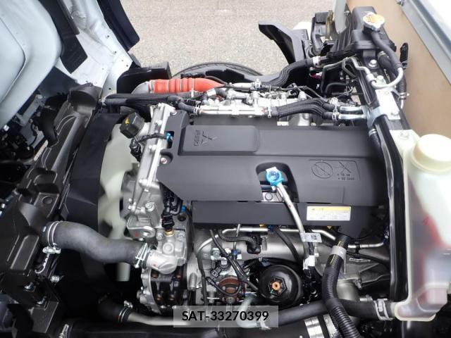 Mitsubishi CANTER 2026-06 8878986-18