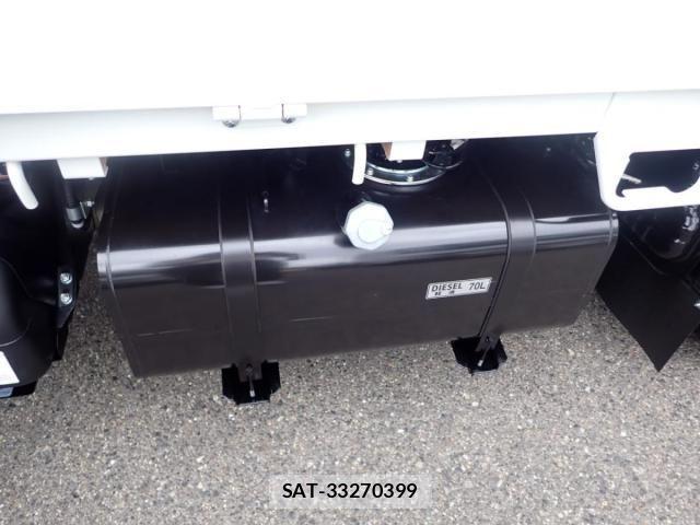 Mitsubishi CANTER 2026-06 8878986-5