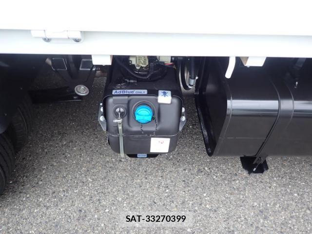 Mitsubishi CANTER 2026-06 8878986-6