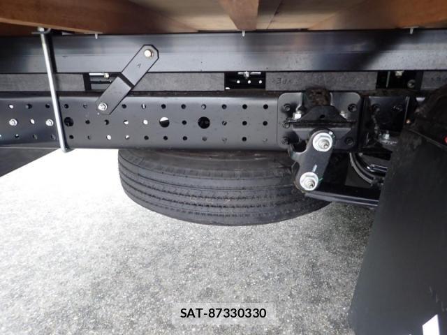 Mitsubishi CANTER 2026-06 8878972-11