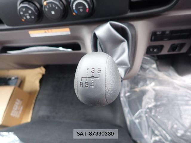Mitsubishi CANTER 2026-06 8878972-18