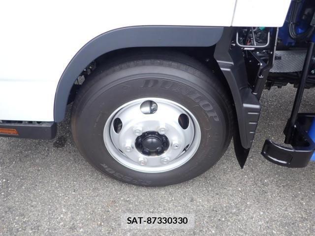 Mitsubishi CANTER 2026-06 8878972-28