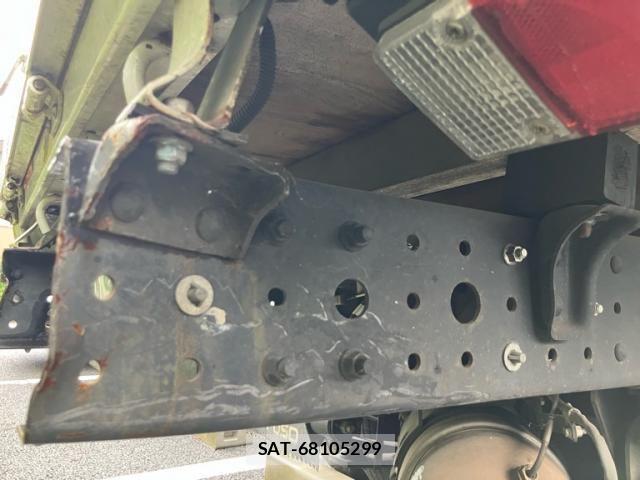 Mitsubishi CANTER 2016-05 8879006-12