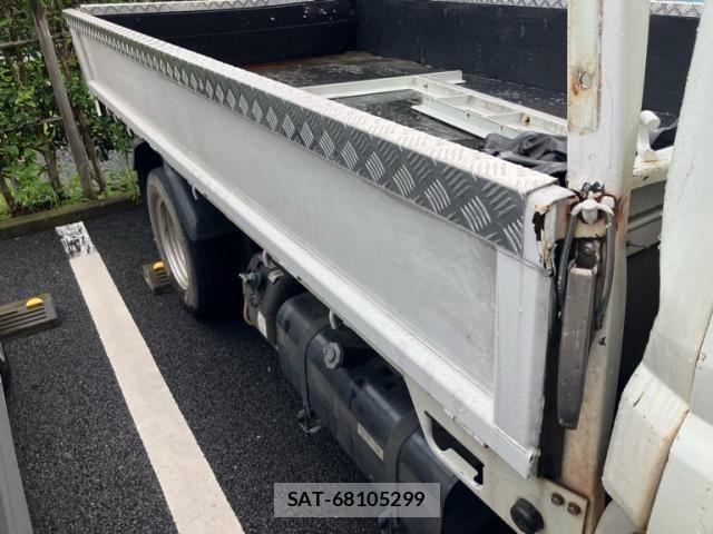 Mitsubishi CANTER 2016-05 8879006-4