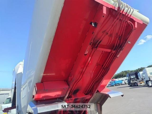 Mitsubishi CANTER 2016-03 8878995-11