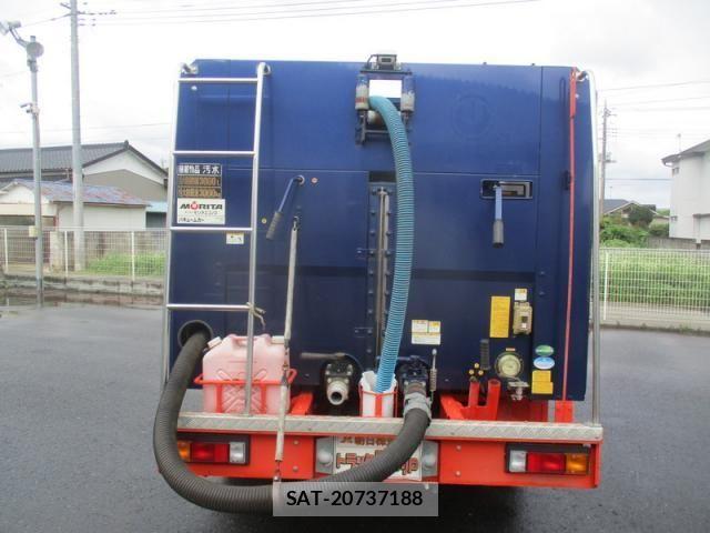 Mitsubishi CANTER 2019-05 8878989-18