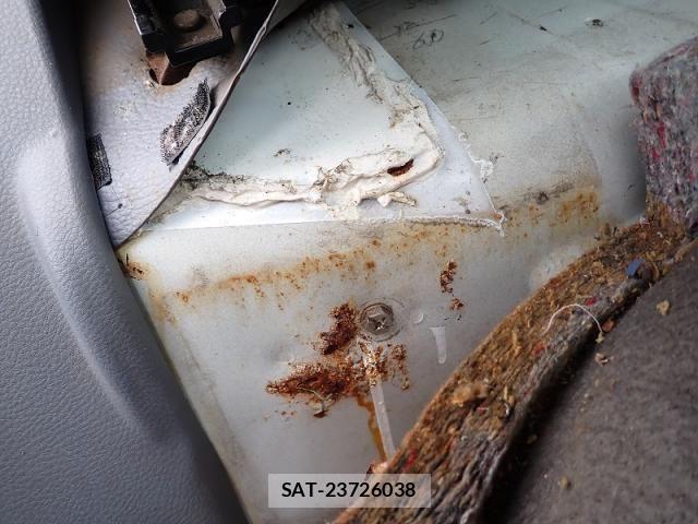 Mitsubishi CANTER 2008-09 8878999-25