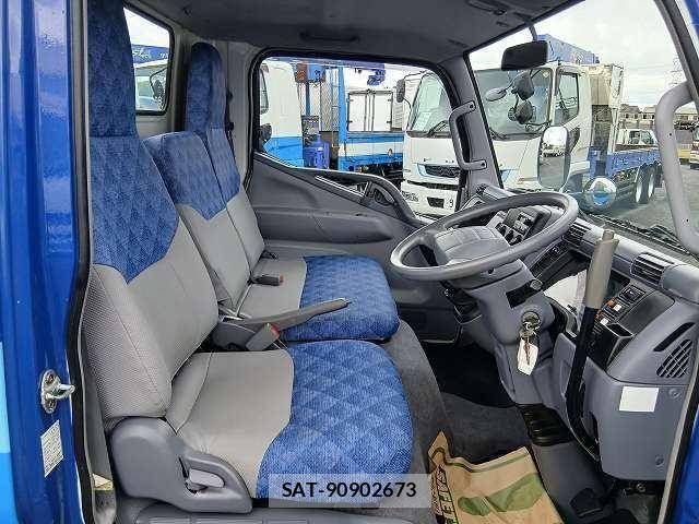 Mitsubishi CANTER 2003-09 8879000-13