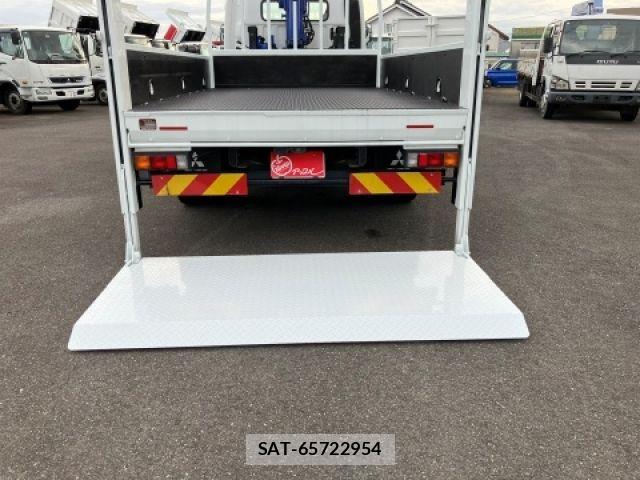 Mitsubishi CANTER 2018-11 8878982-13