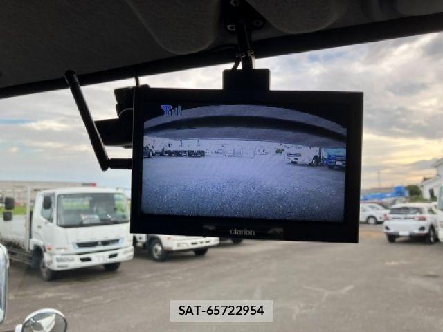 Mitsubishi CANTER 2018-11 8878982-23