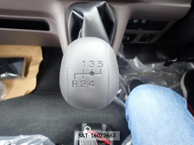 Mitsubishi CANTER 2026-06 8878987-17