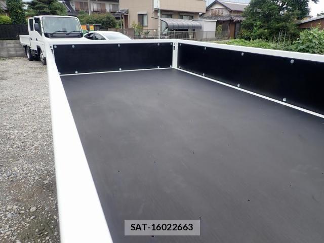 Mitsubishi CANTER 2026-06 8878987-3