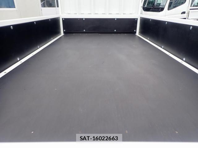 Mitsubishi CANTER 2026-06 8878987-4