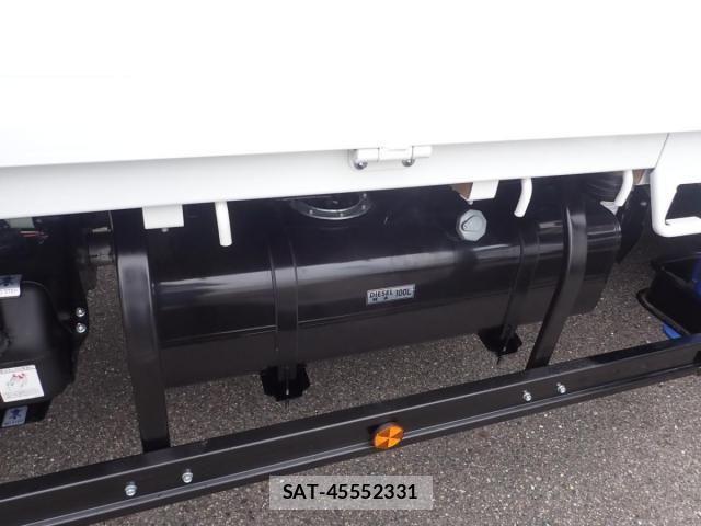 Mitsubishi CANTER 2026-06 8878980-13