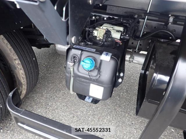 Mitsubishi CANTER 2026-06 8878980-14