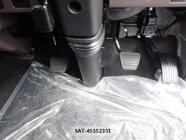 Mitsubishi CANTER 2026-06 8878980-29