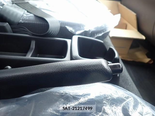 Mitsubishi CANTER 2026-06 8878978-24