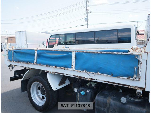 Mitsubishi CANTER 2019-07 8879002-13