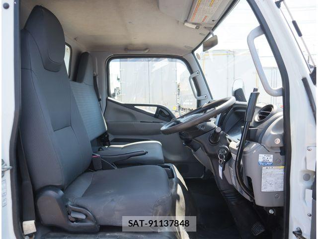 Mitsubishi CANTER 2019-07 8879002-20