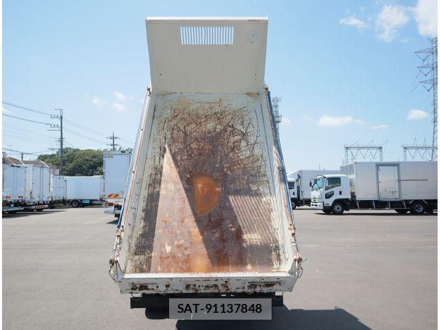 Mitsubishi CANTER 2019-07 8879002-5
