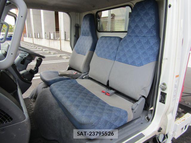 Mitsubishi CANTER GUTS 2006-06 1411633-11