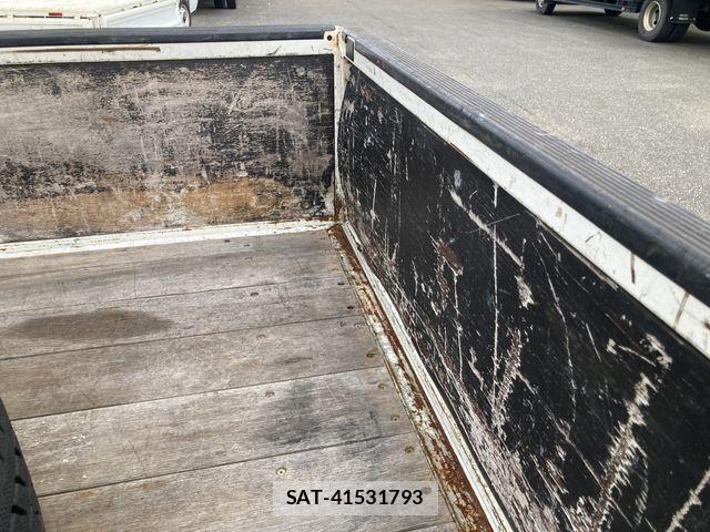 Mitsubishi CANTER GUTS 2015-10 1488841-10