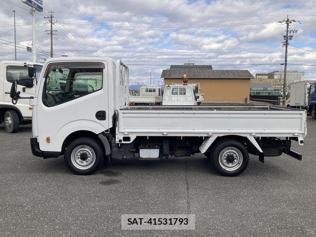 Mitsubishi CANTER GUTS 2015-10 1488841-21