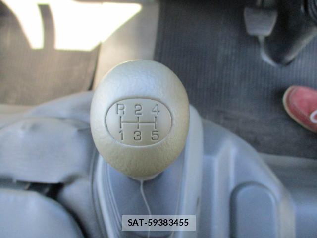 Mitsubishi CANTER GUTS 1996-09 1741638-26
