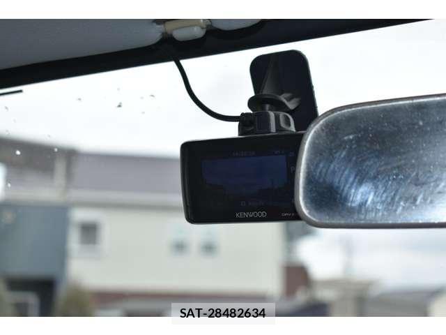 Mitsubishi CANTER GUTS 2008-12 5861145-19