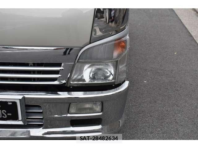 Mitsubishi CANTER GUTS 2008-12 5861145-20