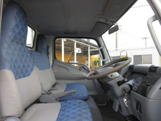 Mitsubishi CANTER GUTS 2005-10 6734174-10