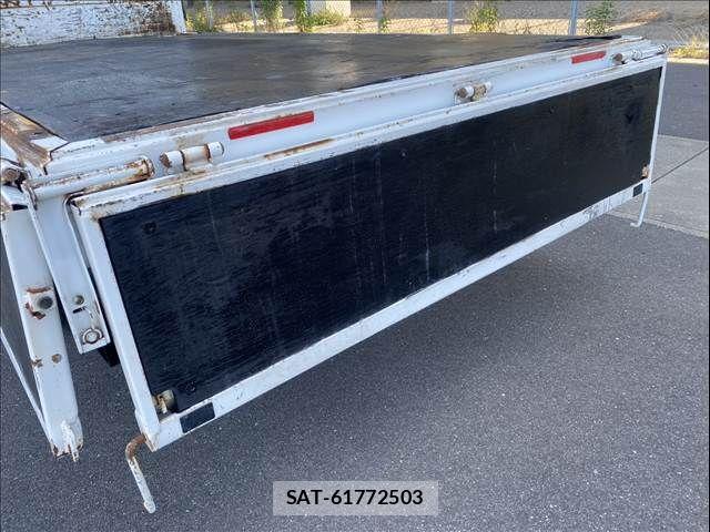 Mitsubishi CANTER GUTS 2015-11 6750996-21