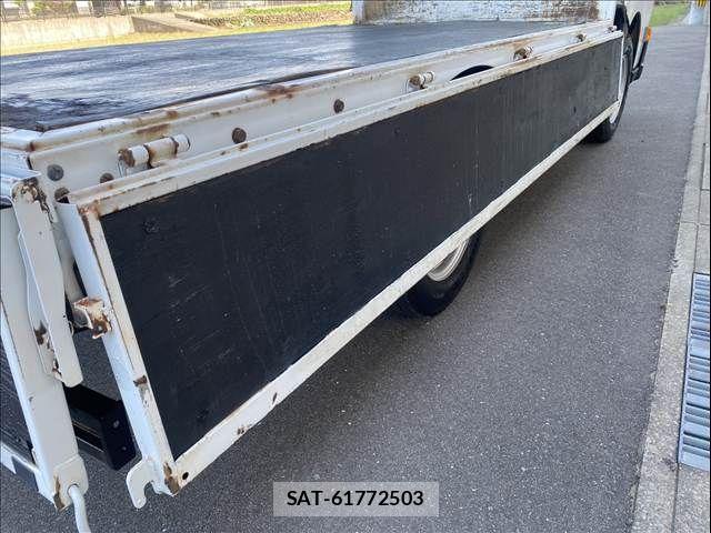 Mitsubishi CANTER GUTS 2015-11 6750996-22