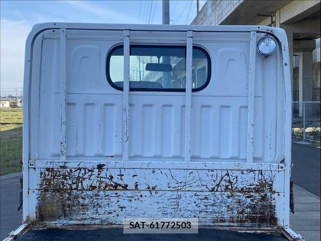 Mitsubishi CANTER GUTS 2015-11 6750996-24