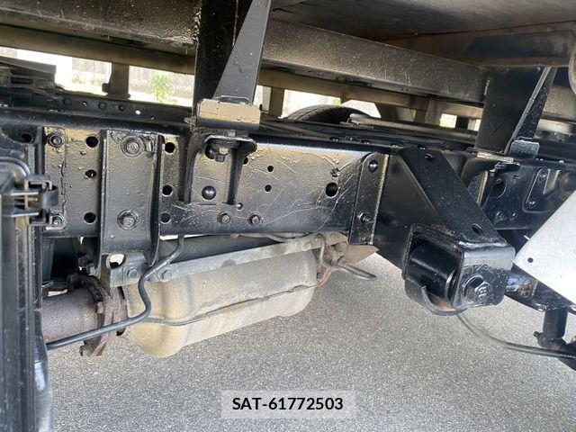 Mitsubishi CANTER GUTS 2015-11 6750996-5