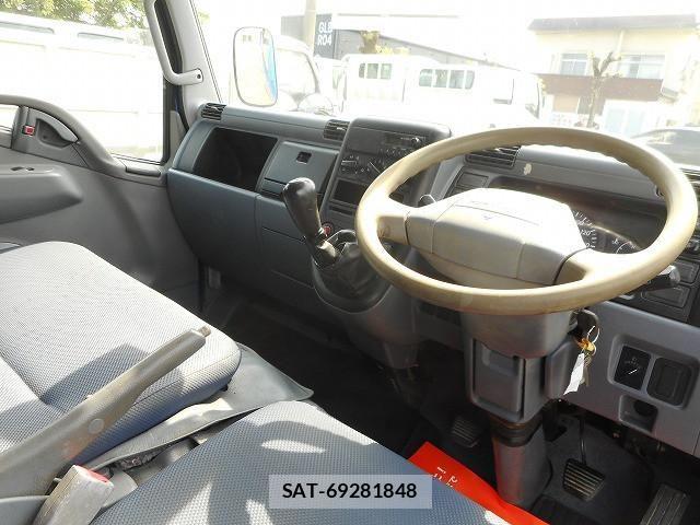Mitsubishi CANTER GUTS 2011-01 6903029-12