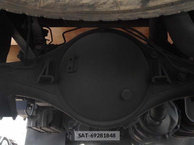 Mitsubishi CANTER GUTS 2011-01 6903029-22