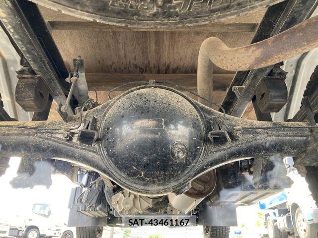 Mitsubishi CANTER GUTS 2002-04 7215808-19