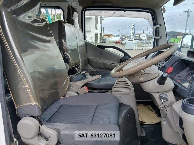 Mitsubishi CANTER GUTS 2015-02 7357089-12