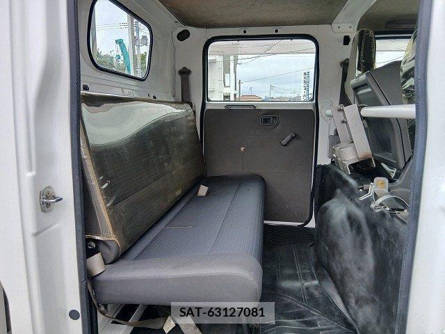 Mitsubishi CANTER GUTS 2015-02 7357089-6