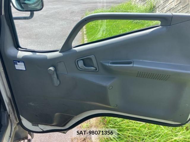 Mitsubishi CANTER GUTS 2003-06 7357093-9