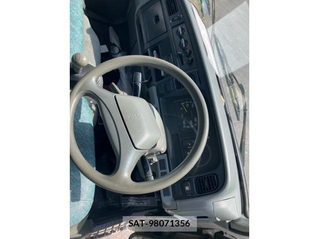 Mitsubishi CANTER GUTS 2003-06 7357093-11