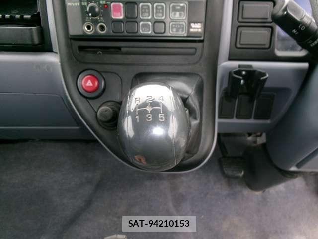 Mitsubishi CANTER GUTS 2006-07 7960892-17