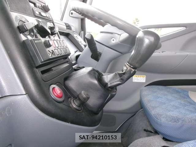Mitsubishi CANTER GUTS 2006-07 7960892-18