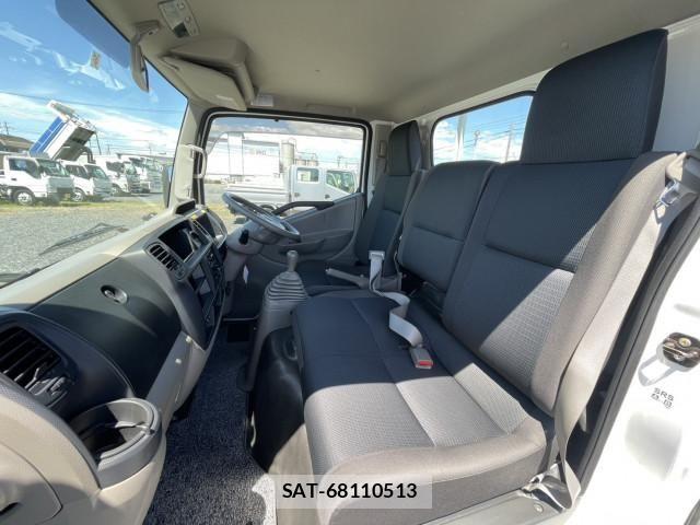 Mitsubishi CANTER GUTS 2018-08 8523976-17