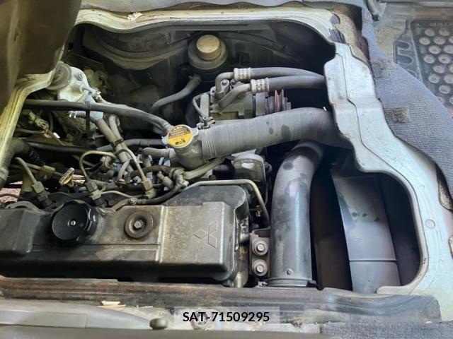 Mitsubishi CANTER GUTS 2004-02 8561370-12
