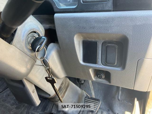 Mitsubishi CANTER GUTS 2004-02 8561370-15