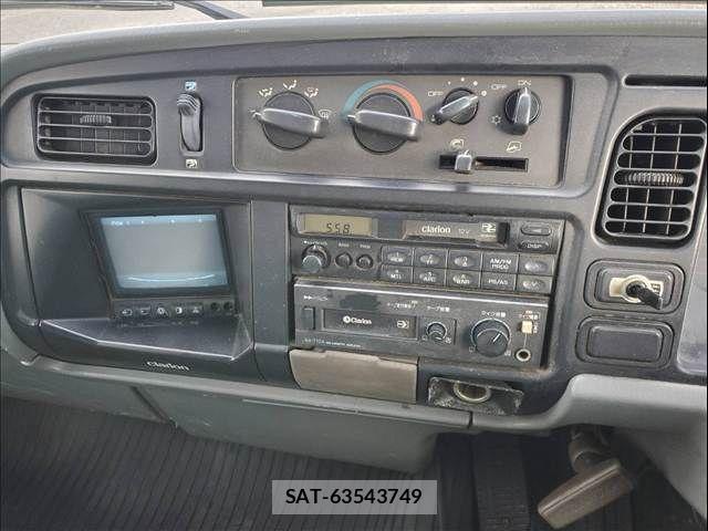 Mitsubishi CANTER GUTS 2000-01 8626096-29